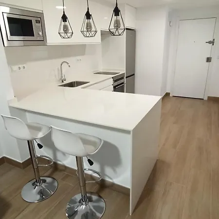 Apartment A 20 Metros De Primera Linea Playa Puerto Ascensor Wifi *